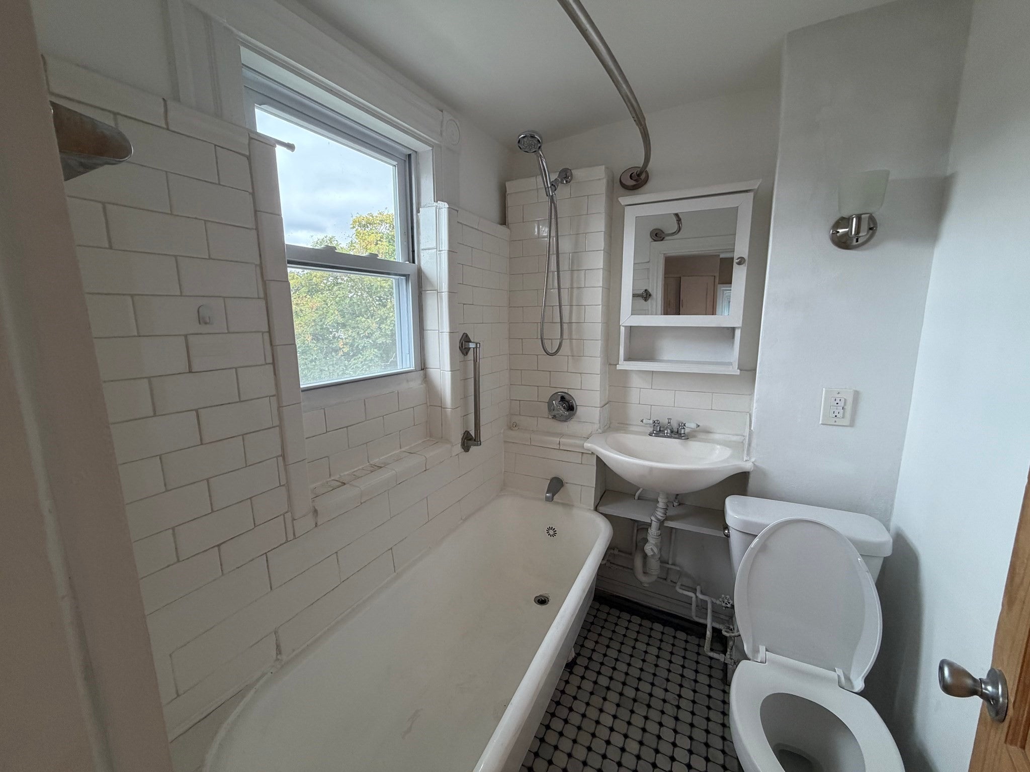 4 Barrett Ave #3, Boston, MA, 4 Barrett Ave #3, Boston, MA Photo #9