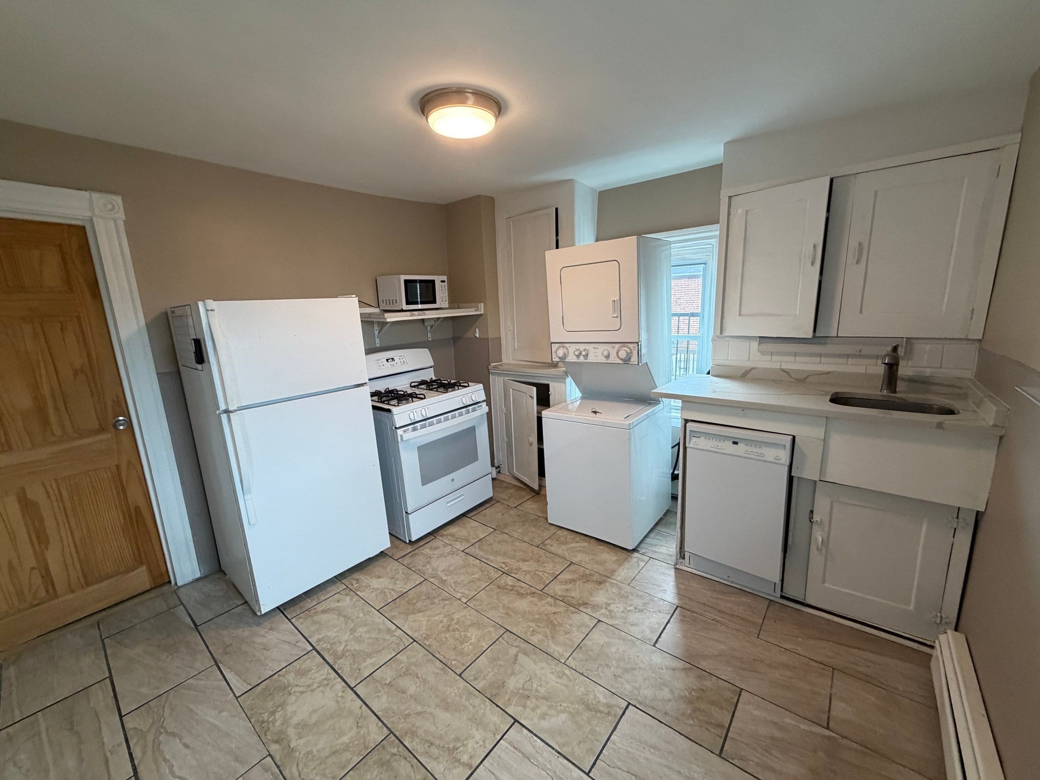 4 Barrett Ave #3, Boston, MA, 4 Barrett Ave #3, Boston, MA Photo #1