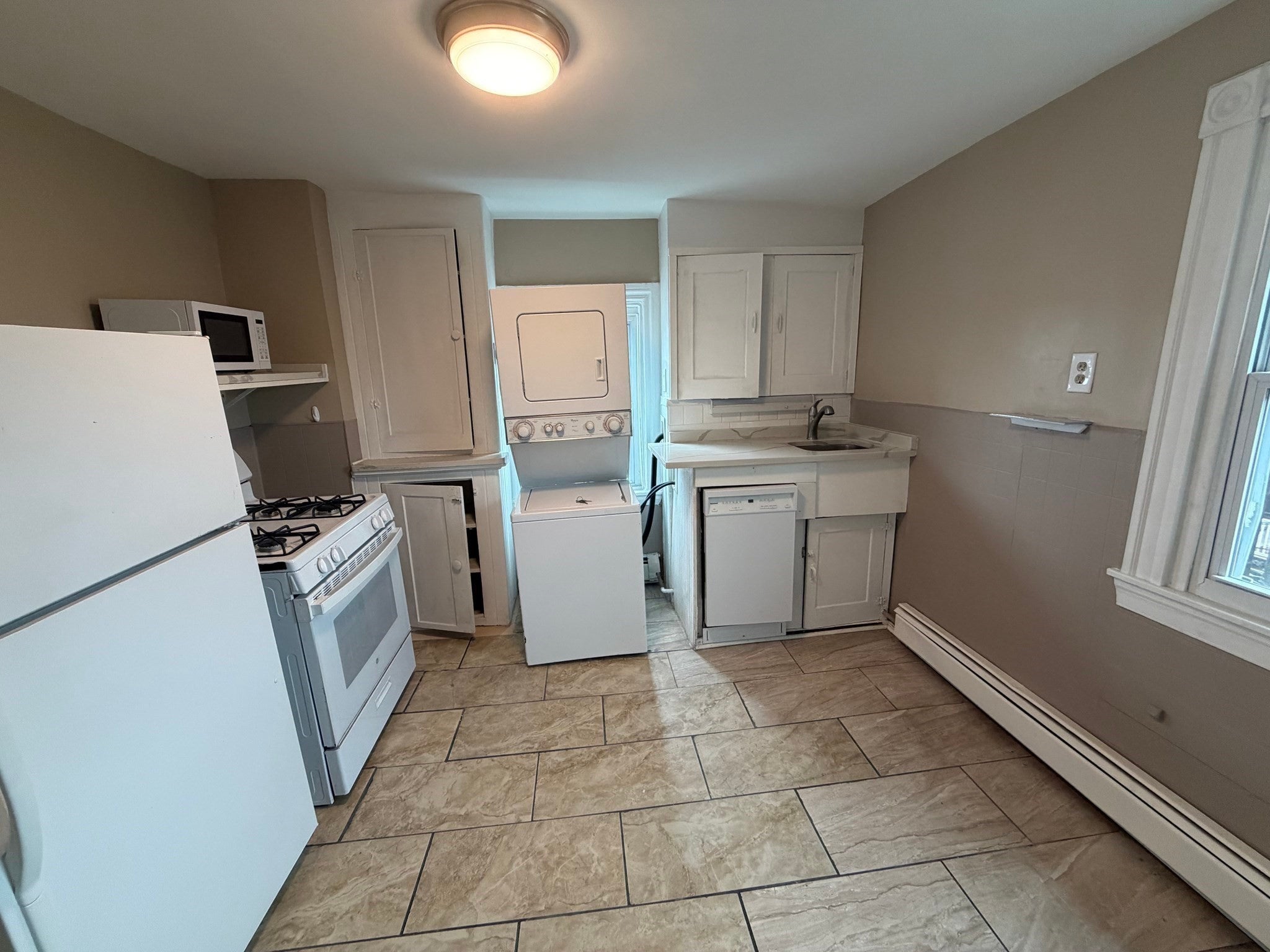4 Barrett Ave #3, Boston, MA, 4 Barrett Ave #3, Boston, MA Photo #2