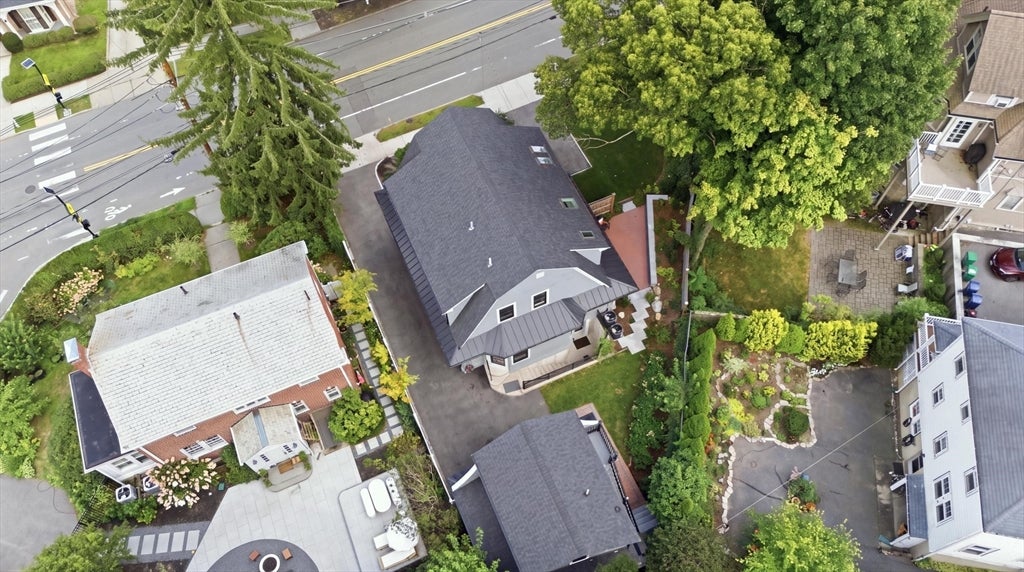 579 Centre St, Newton, MA Photo #37