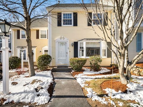 Photo of 27 Boylston Ln #27, Lowell, MA 01852 (MLS # 73460905)