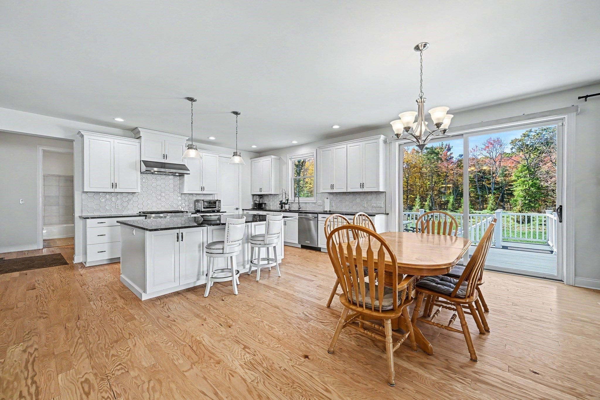26 Whalen Rd, Hopkinton, MA, 26 Whalen Rd, Hopkinton, MA Photo #11
