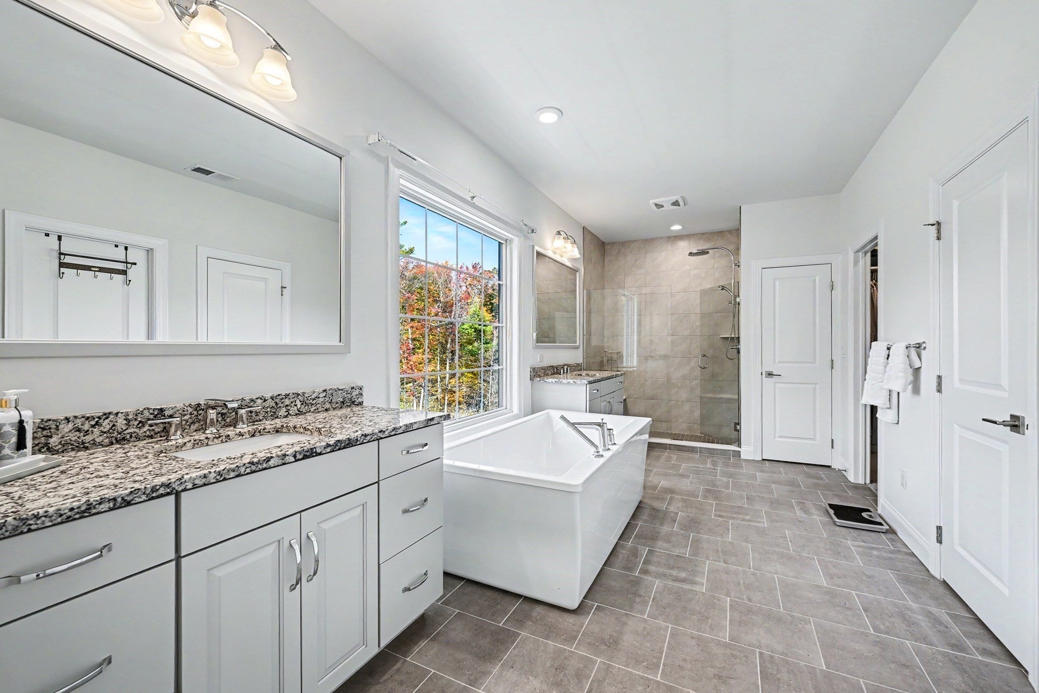 26 Whalen Rd, Hopkinton, MA, 26 Whalen Rd, Hopkinton, MA Photo #22