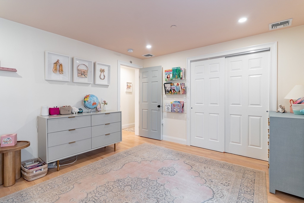 237 Bunker Hill St #237, Boston, MA, 237 Bunker Hill St #237, Boston, MA Photo #22
