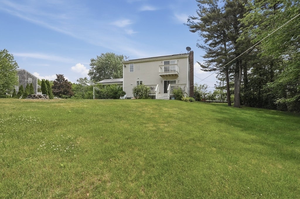 1527 Main Street