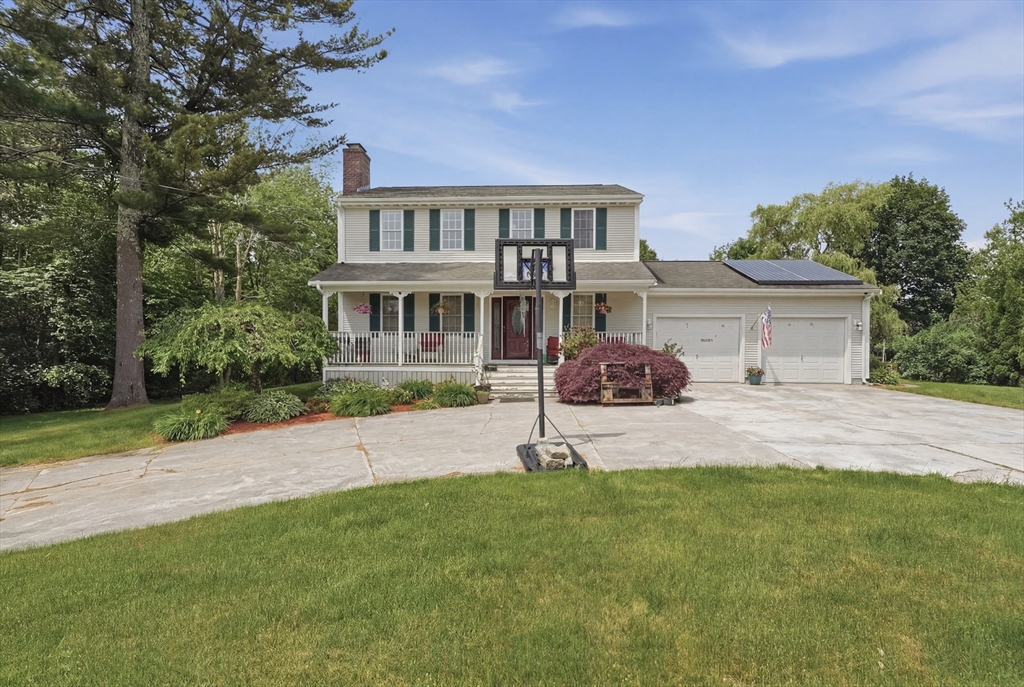 1527 Main Street