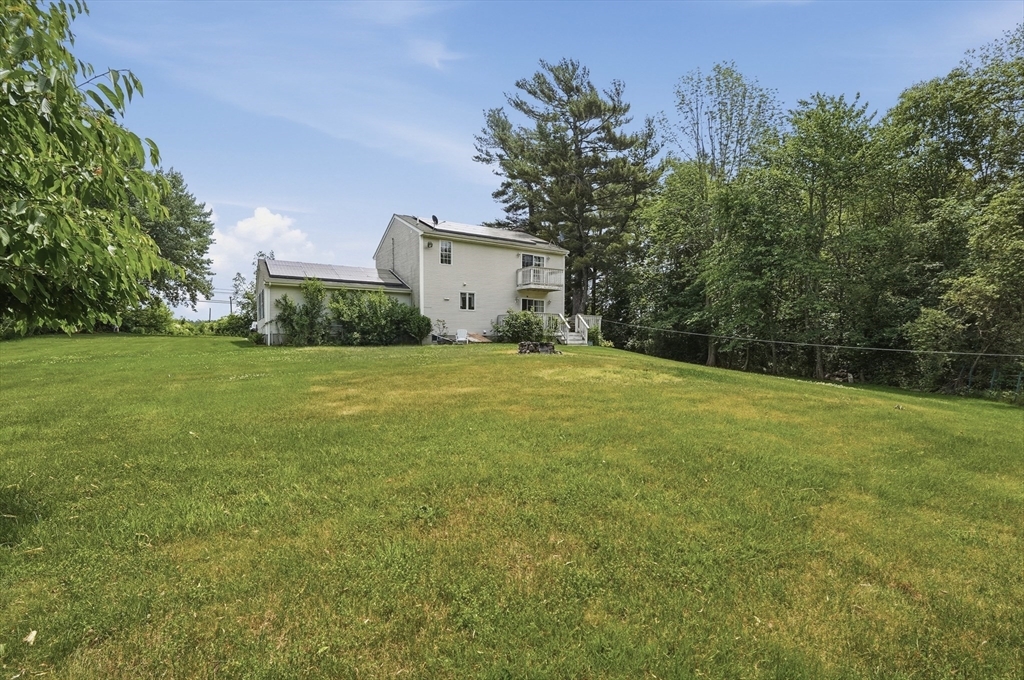 1527 Main Street
