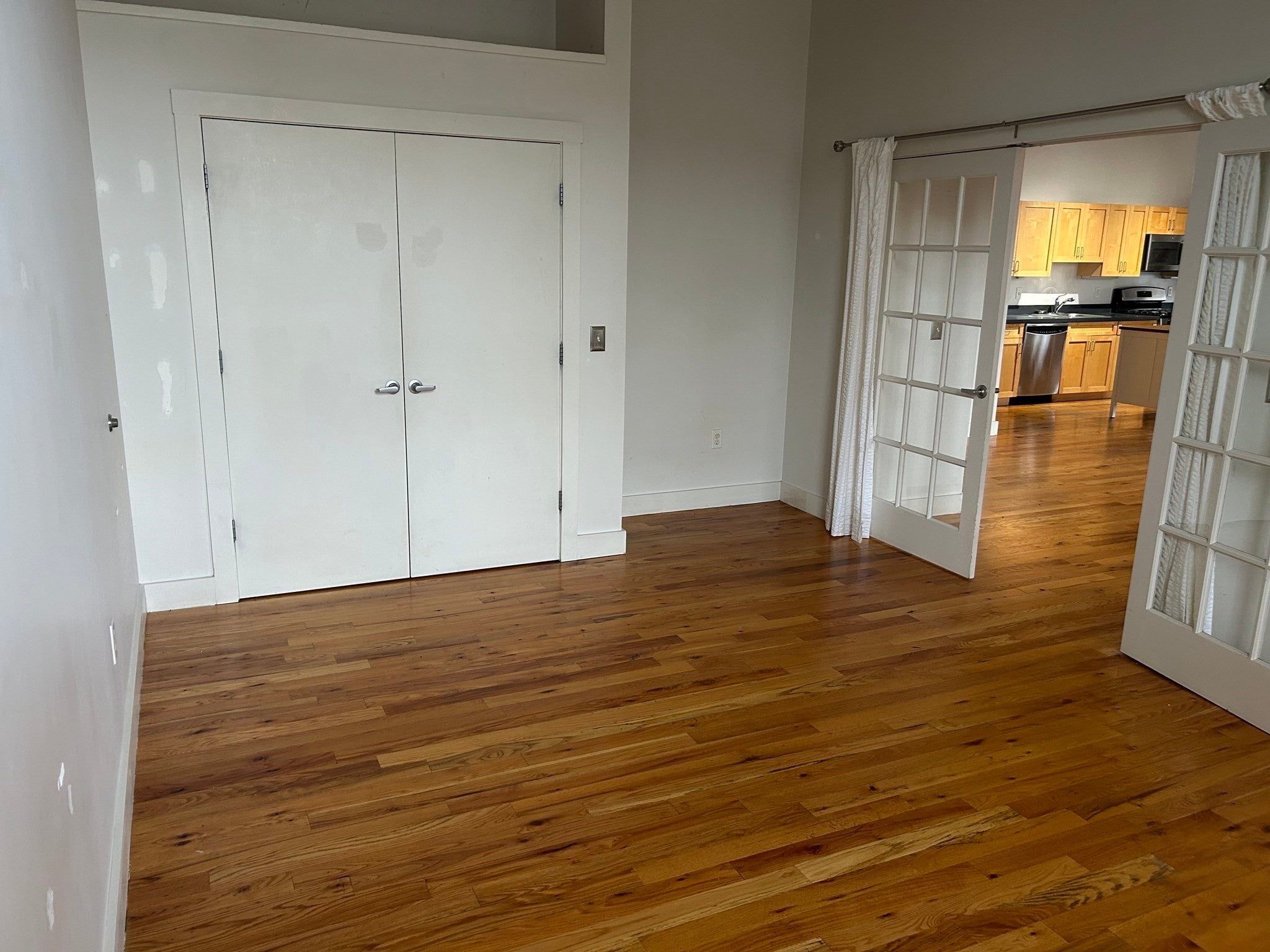589 Essex St #202, Lynn, MA, 589 Essex St #202, Lynn, MA Photo #3