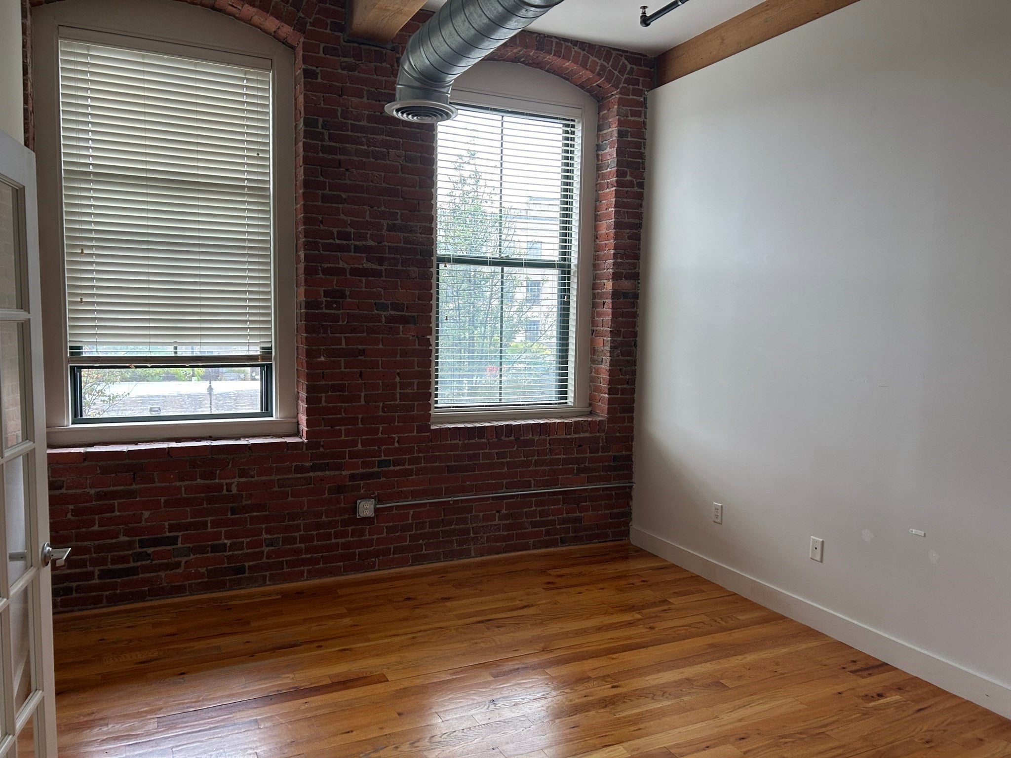 589 Essex St #202, Lynn, MA, 589 Essex St #202, Lynn, MA Photo #4