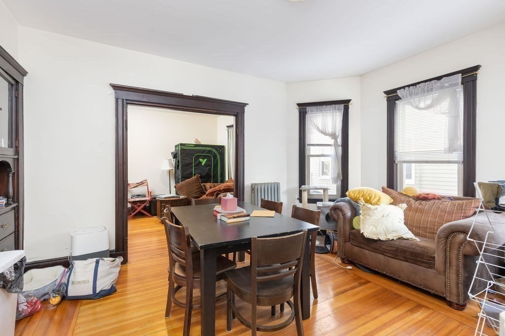 34 Belknap St