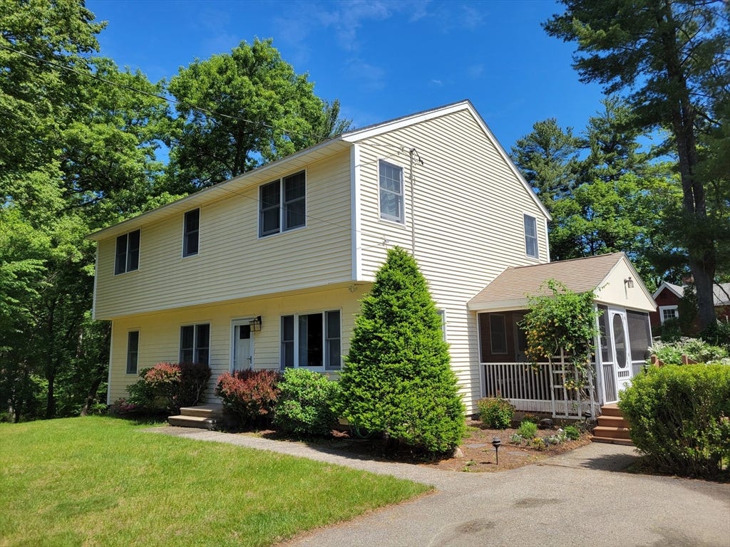 Photo of 107 Maple Rd, Tewksbury, MA 01876 (MLS # 73529294)
