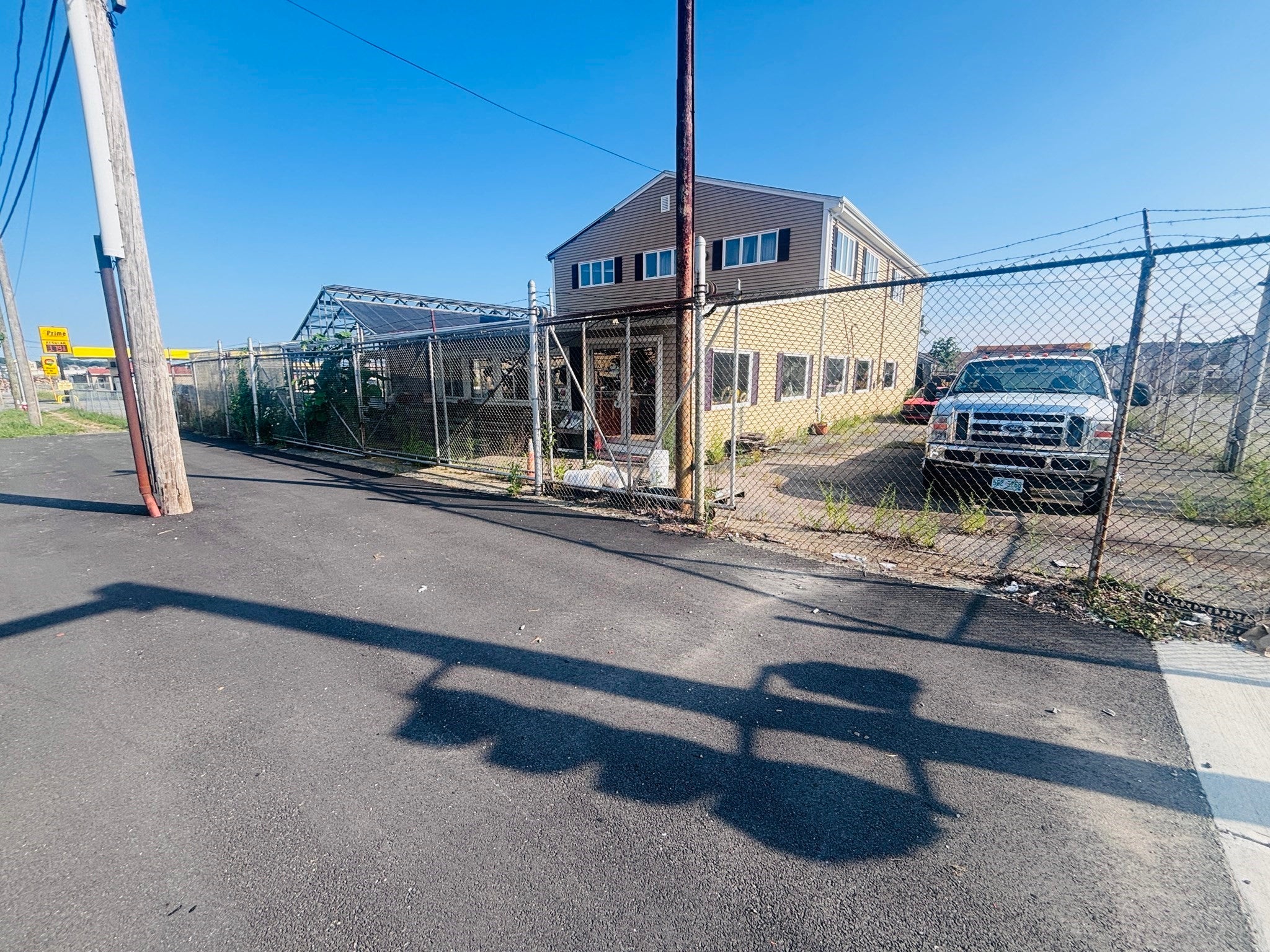 46 Rockdale Ave