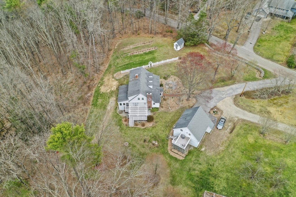 184 Burlingame Rd