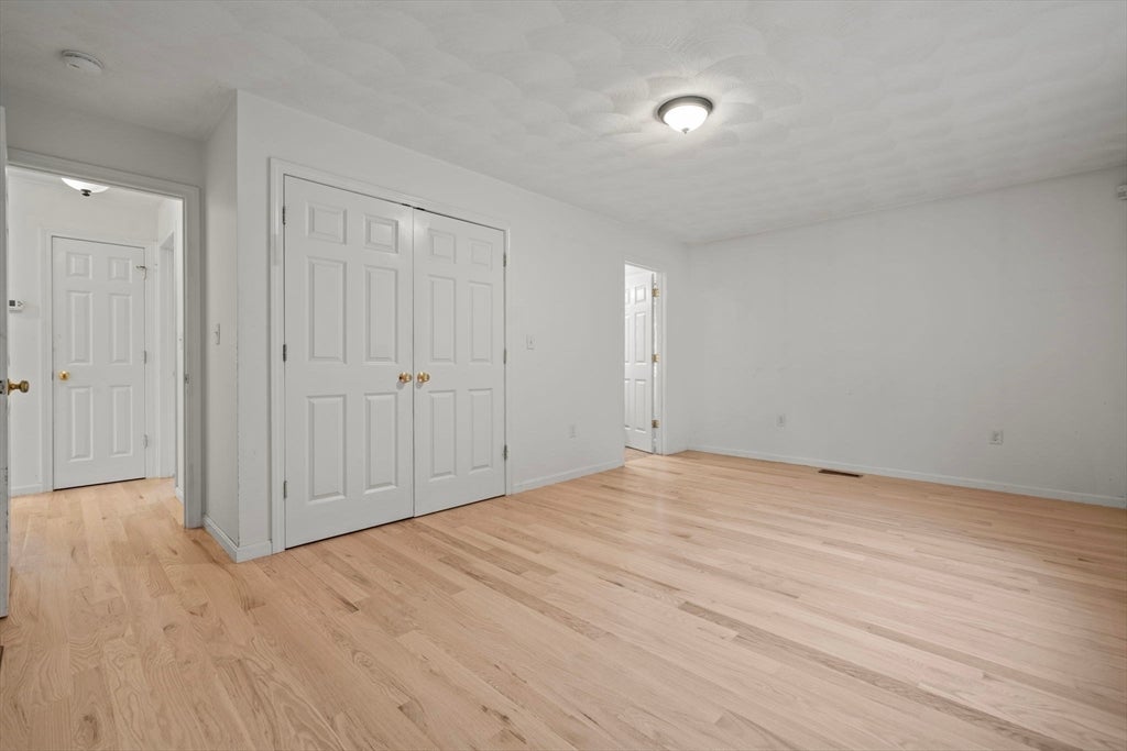 6 Fairlawn Ave, Burlington, MA, 6 Fairlawn Ave, Burlington, MA Photo #20