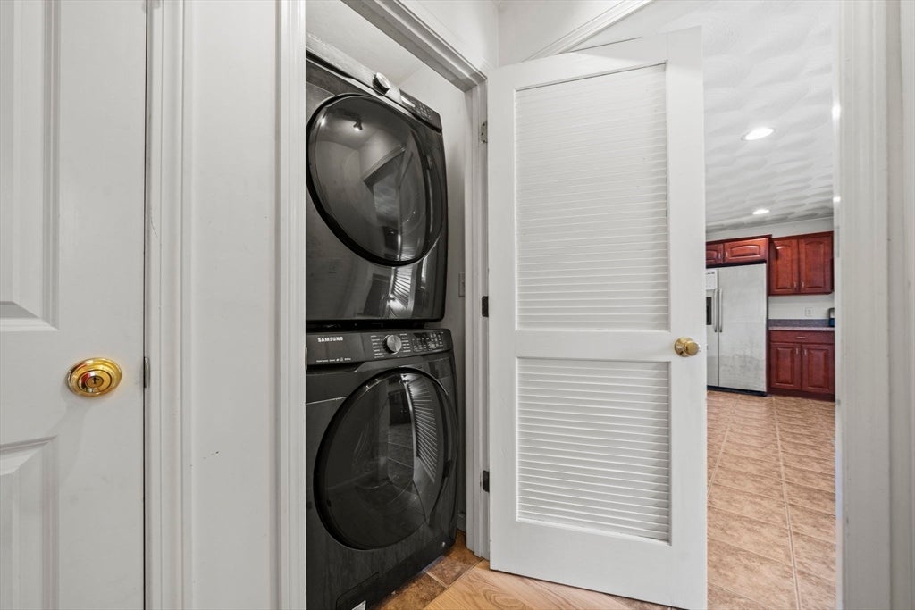 6 Fairlawn Ave, Burlington, MA, 6 Fairlawn Ave, Burlington, MA Photo #24