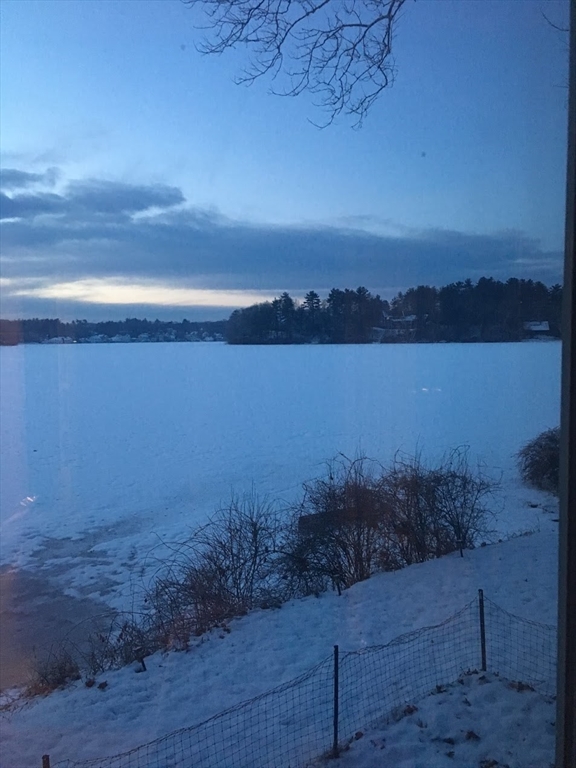 Wrentham, Massachusetts 02093, United States, 4 Bedrooms Bedrooms, ,3 BathroomsBathrooms,Residential,Active,134905