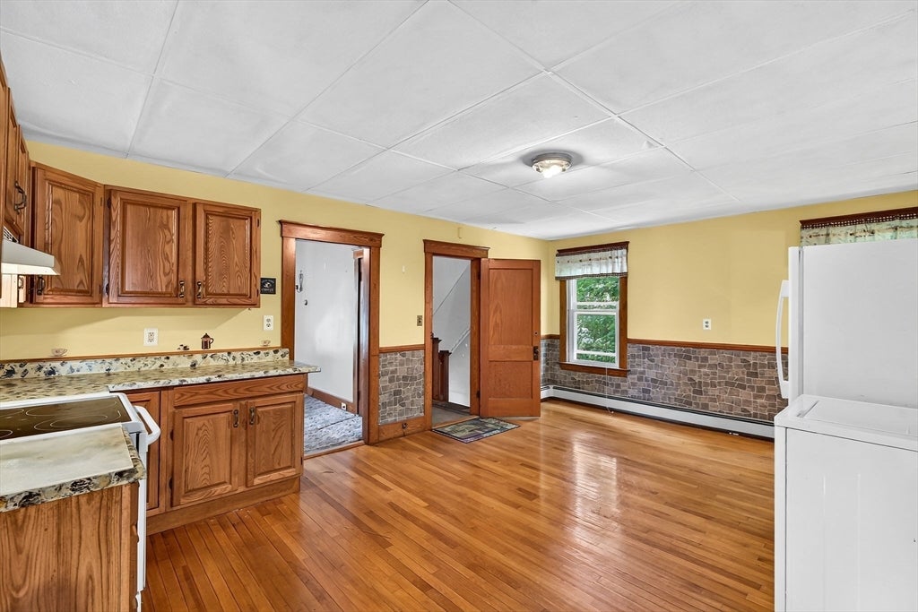 52 Bancroft St, Gardner, MA, 52 Bancroft St, Gardner, MA Photo #4