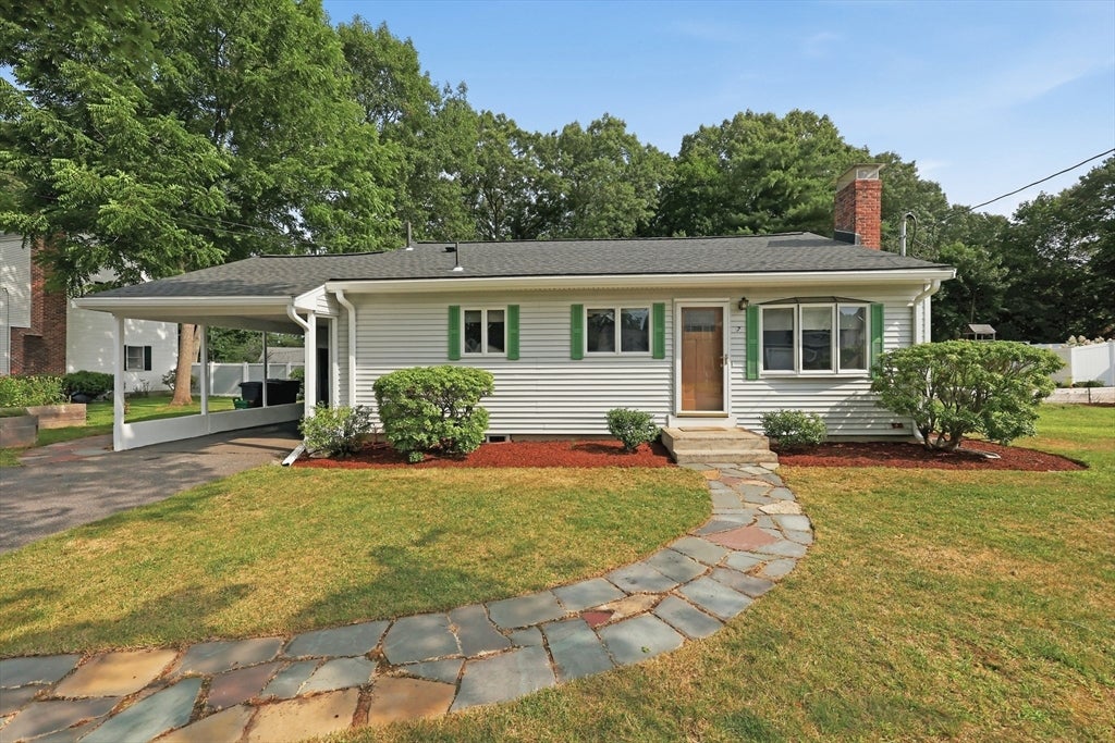 Photo of 7 Foley Drive, Natick, MA