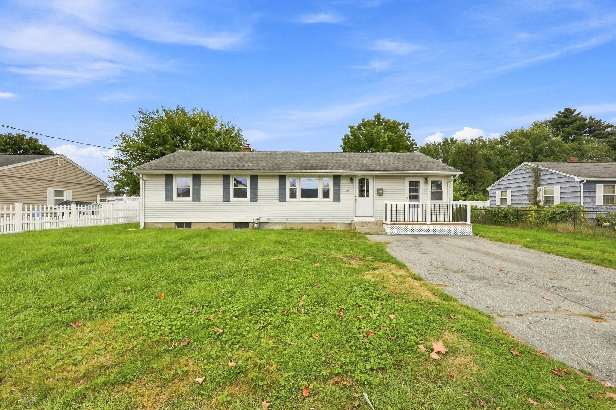 76 Daley St, Chicopee, MA, 76 Daley St, Chicopee, MA Photo #1