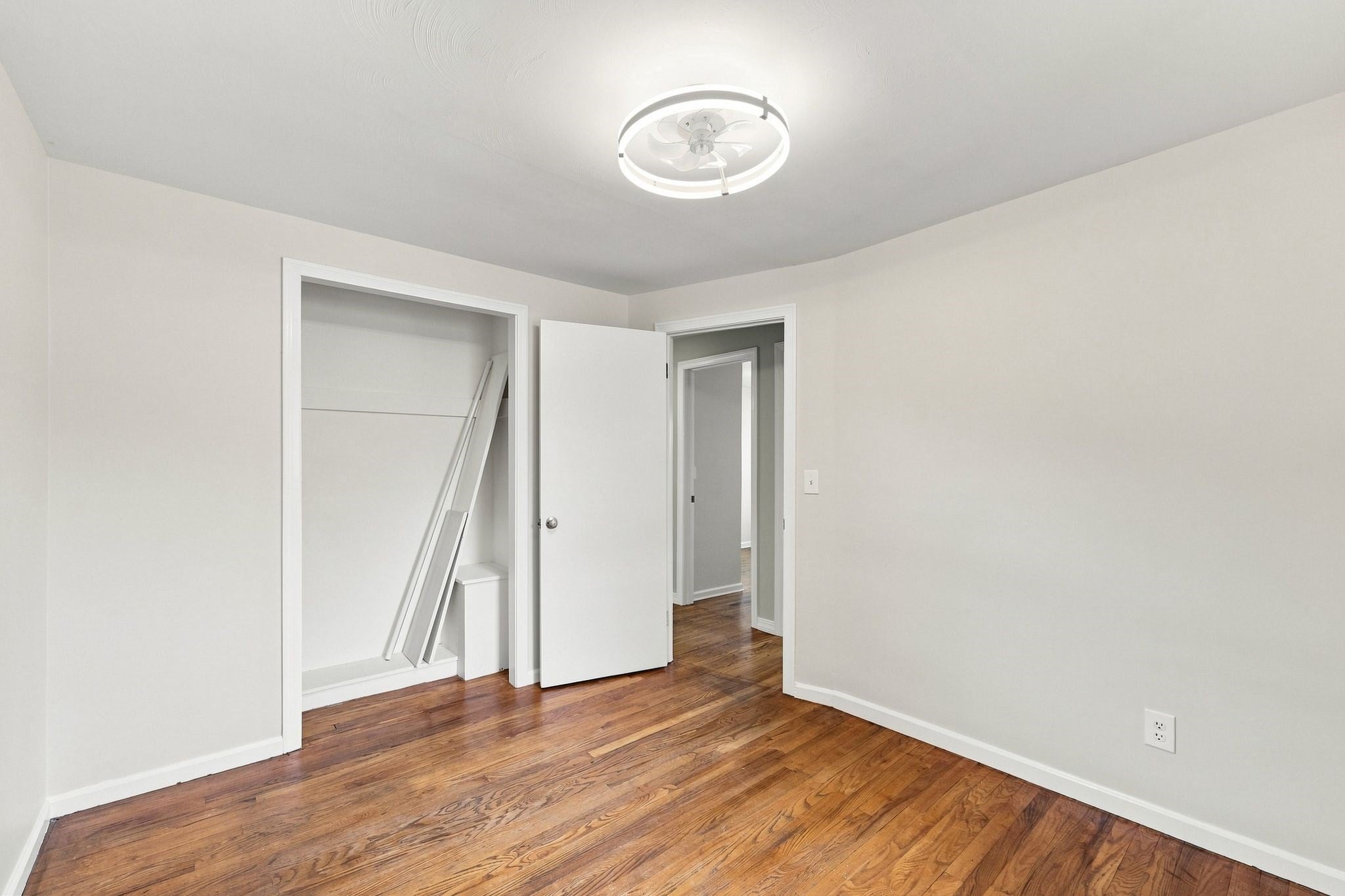 76 Daley St, Chicopee, MA, 76 Daley St, Chicopee, MA Photo #27