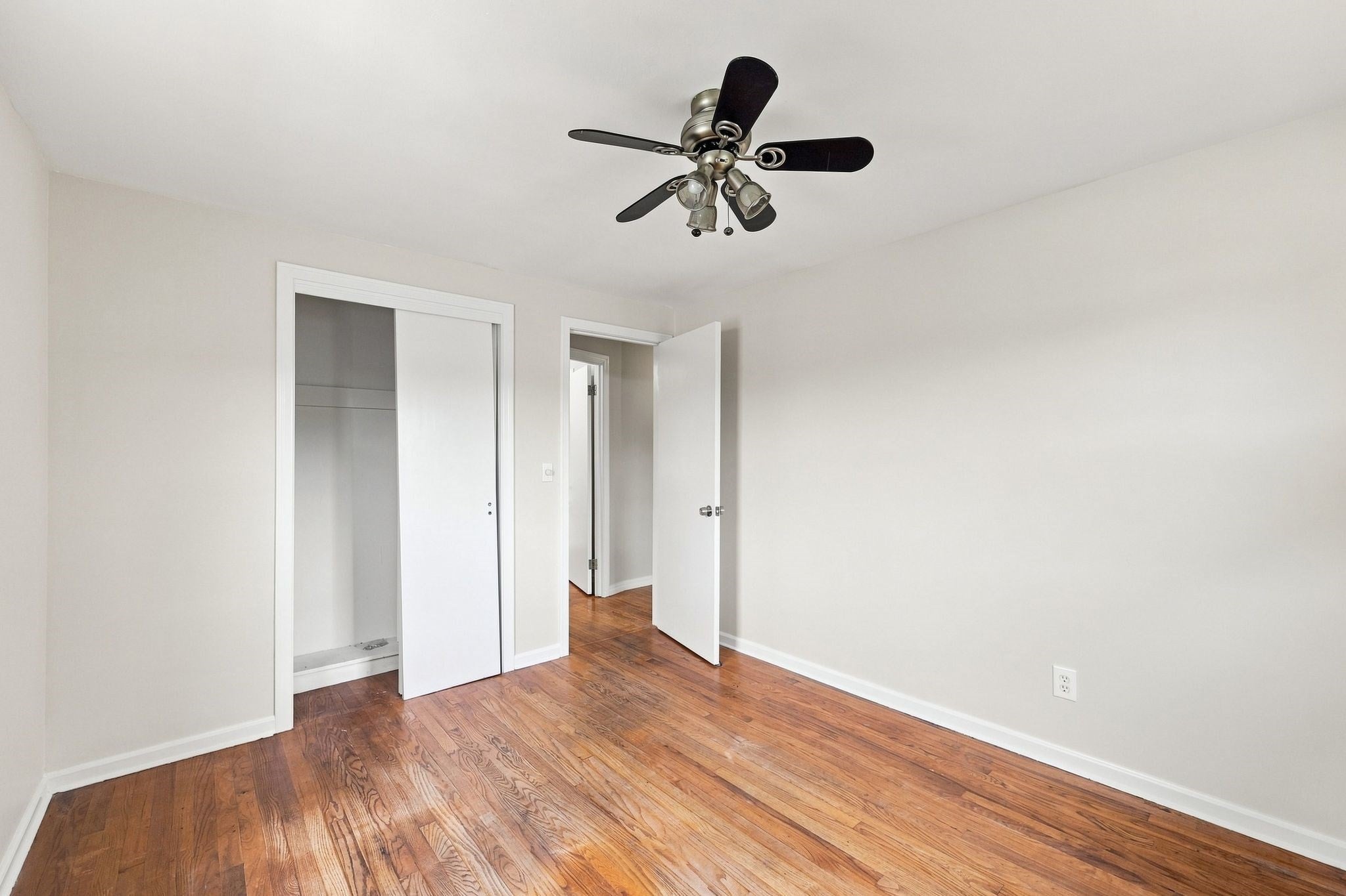 76 Daley St, Chicopee, MA, 76 Daley St, Chicopee, MA Photo #29