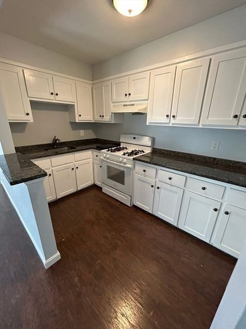 Photo of 226 East Main Street #4, Fall River, MA 02724 (MLS # 73511926)