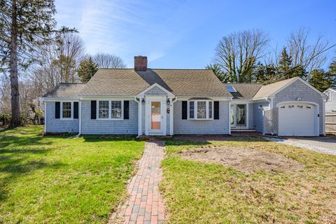 Photo of 129 Park Ave, Barnstable, MA 02632 (MLS # 73500069)