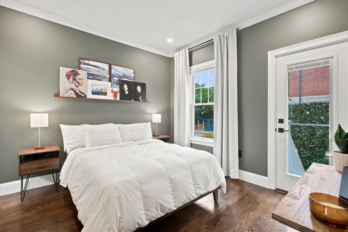 48 Chelsea St 1