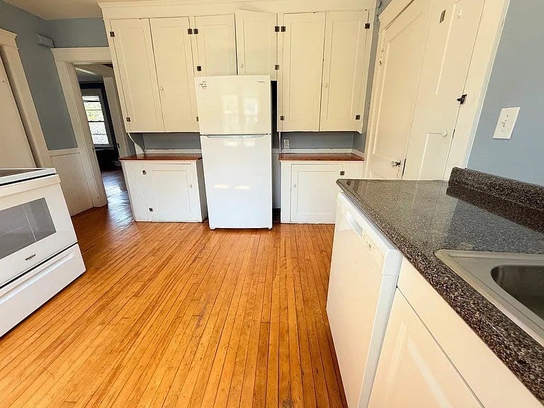 58 Longfellow Rd #1, Worcester, MA, 58 Longfellow Rd #1, Worcester, MA Photo #2