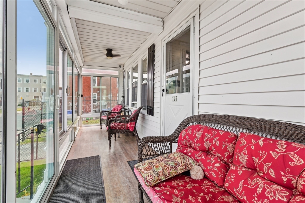 172-174 Franklin St