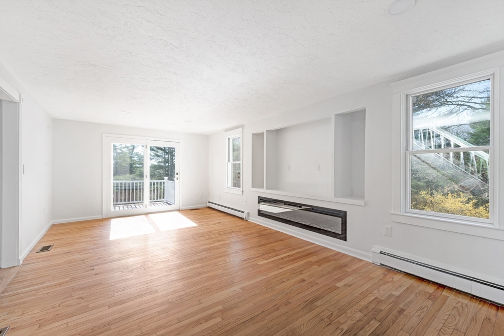 10 Anchor Drive, Plymouth, MA Photo #12