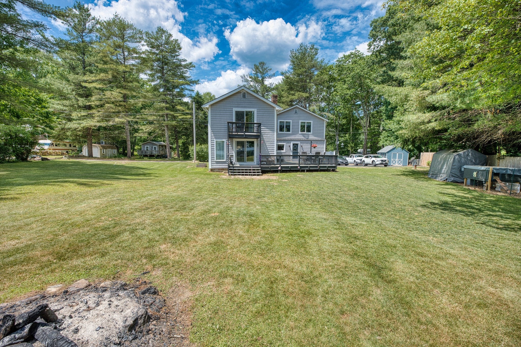 15 Lake View Dr