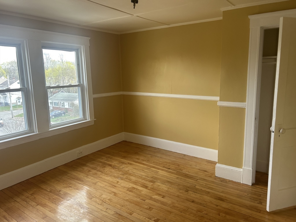 118 Longwood Ave #3, Brockton, MA Photo #2