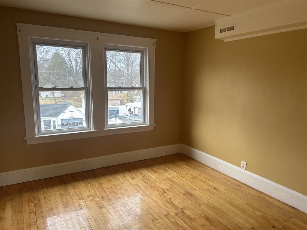118 Longwood Ave #3, Brockton, MA Photo #14