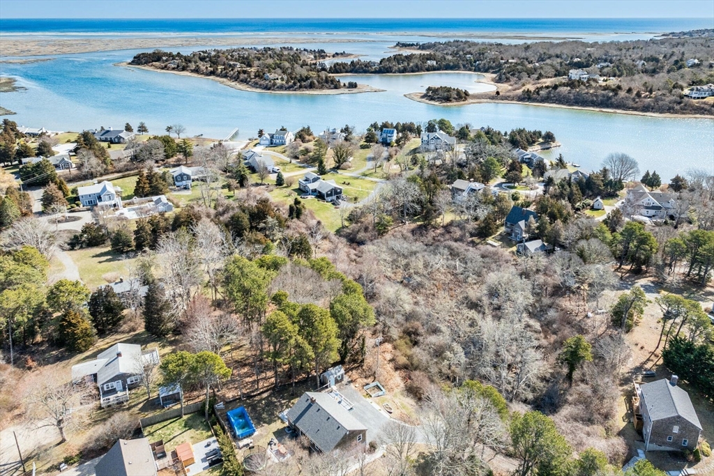 25 Cranberry Rd