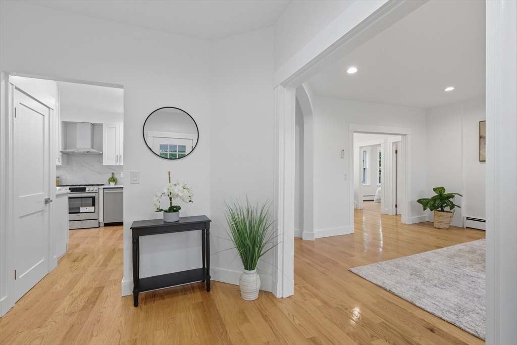 2 Bartlett Avenue 1
