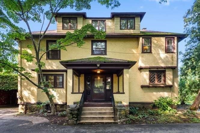 7 Lakeview Terrace, Winchester, MA Photo #12