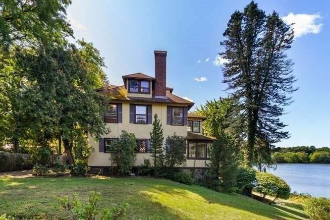7 Lakeview Terrace, Winchester, MA Photo #3
