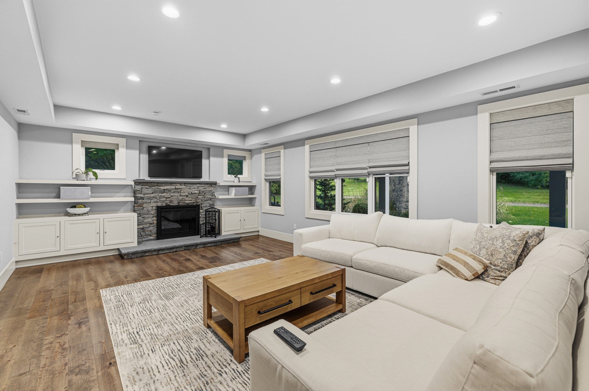 80 Locust Ln, Needham, MA Photo #18