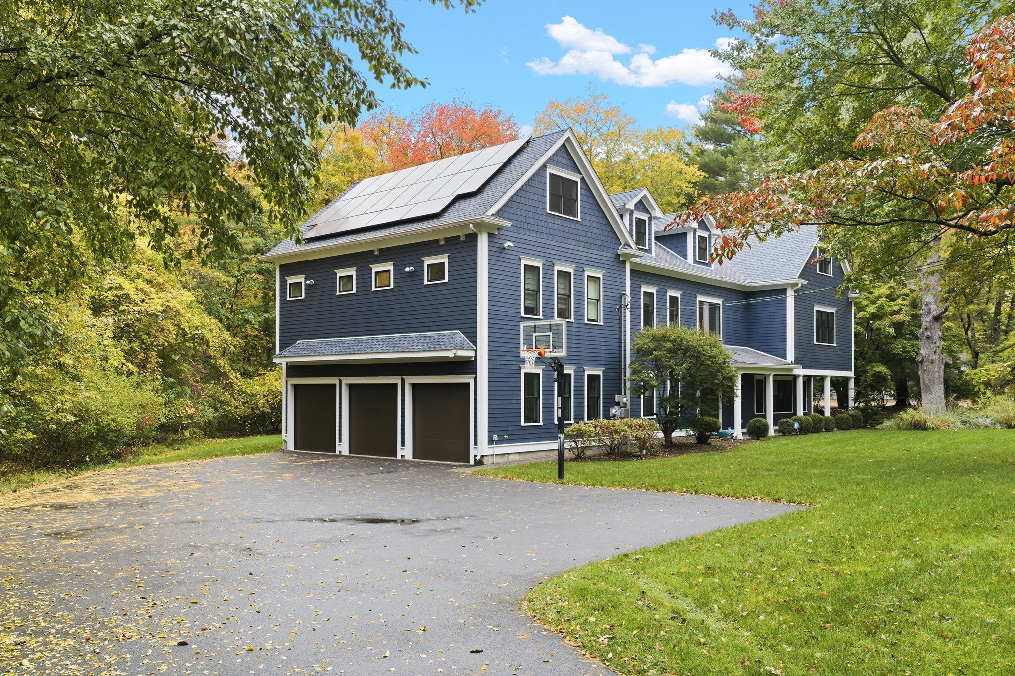 80 Locust Ln