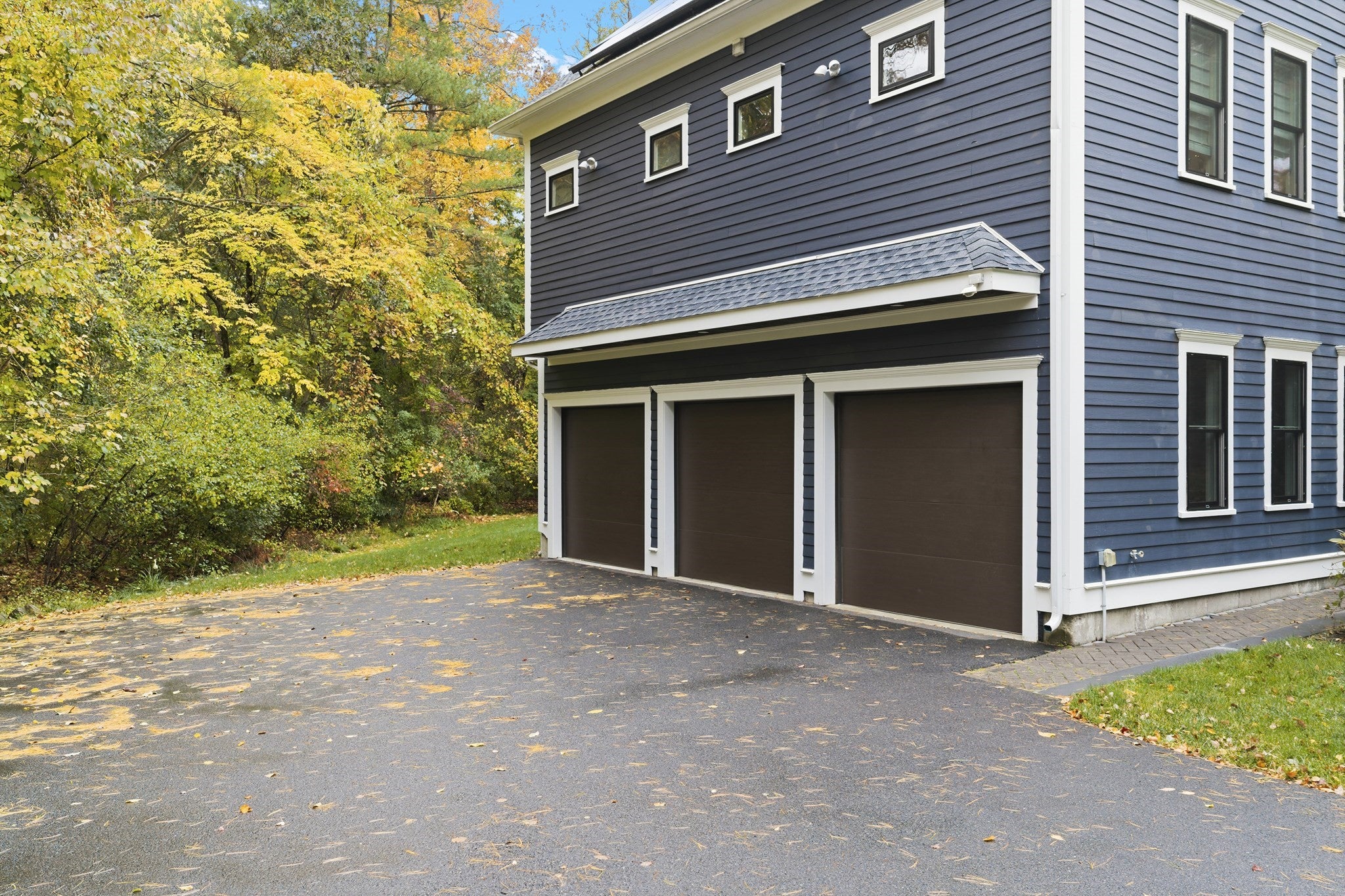 80 Locust Ln