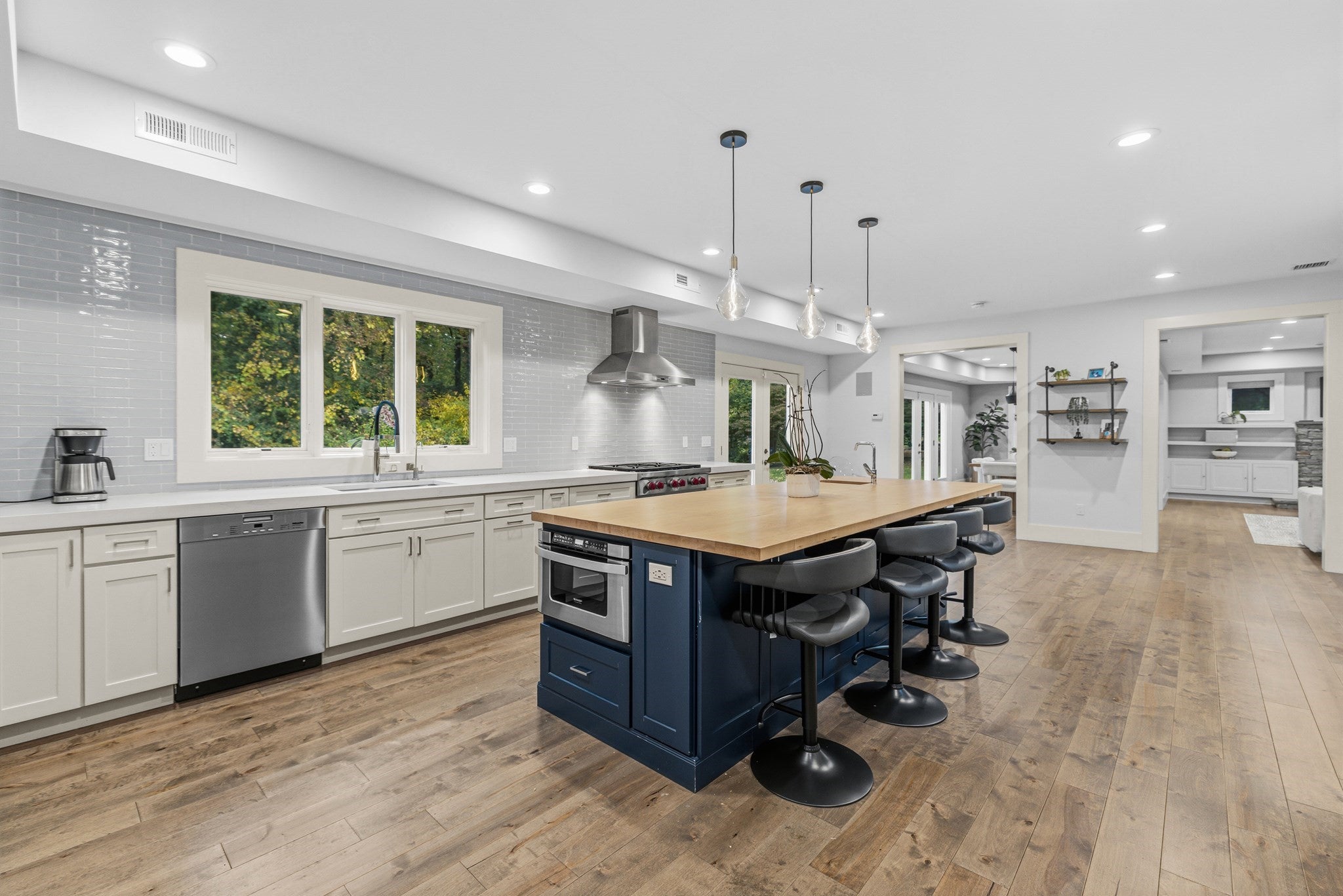 80 Locust Ln, Needham, MA Photo #12