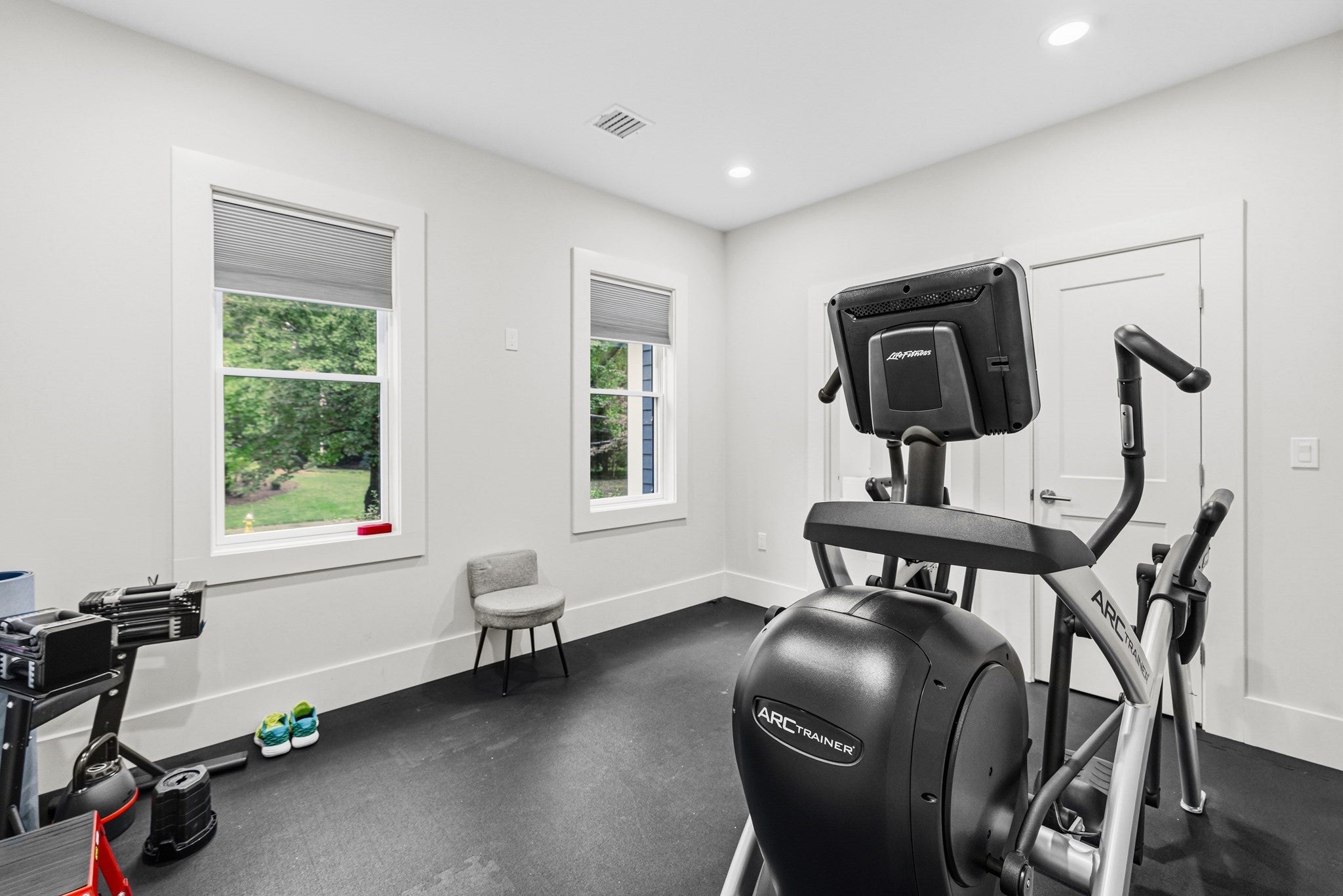 80 Locust Ln, Needham, MA Photo #28