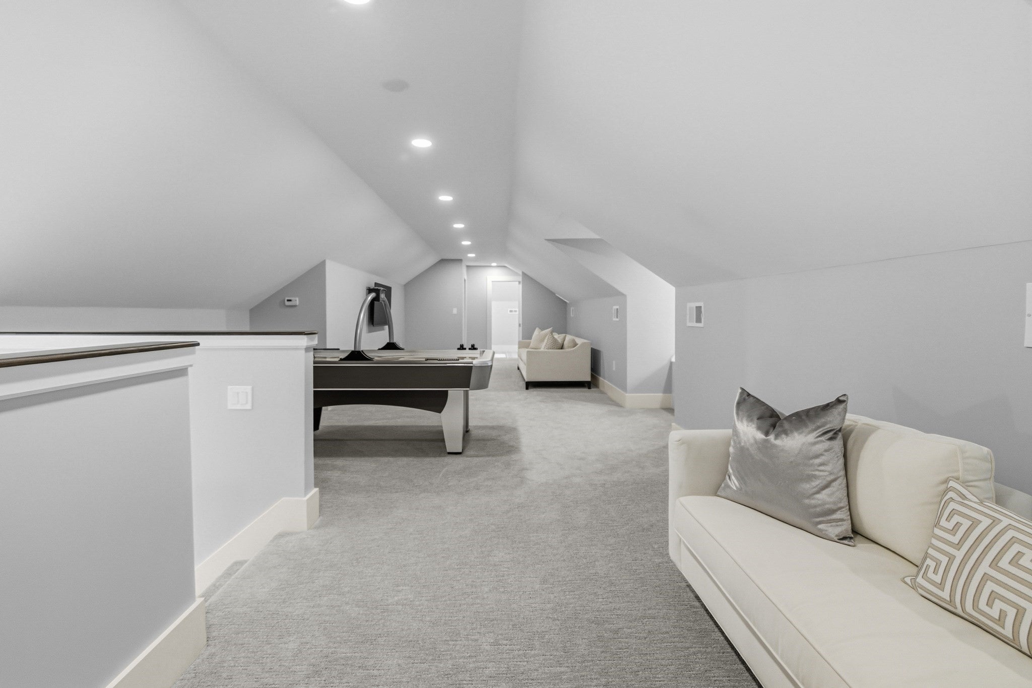 80 Locust Ln, Needham, MA Photo #40