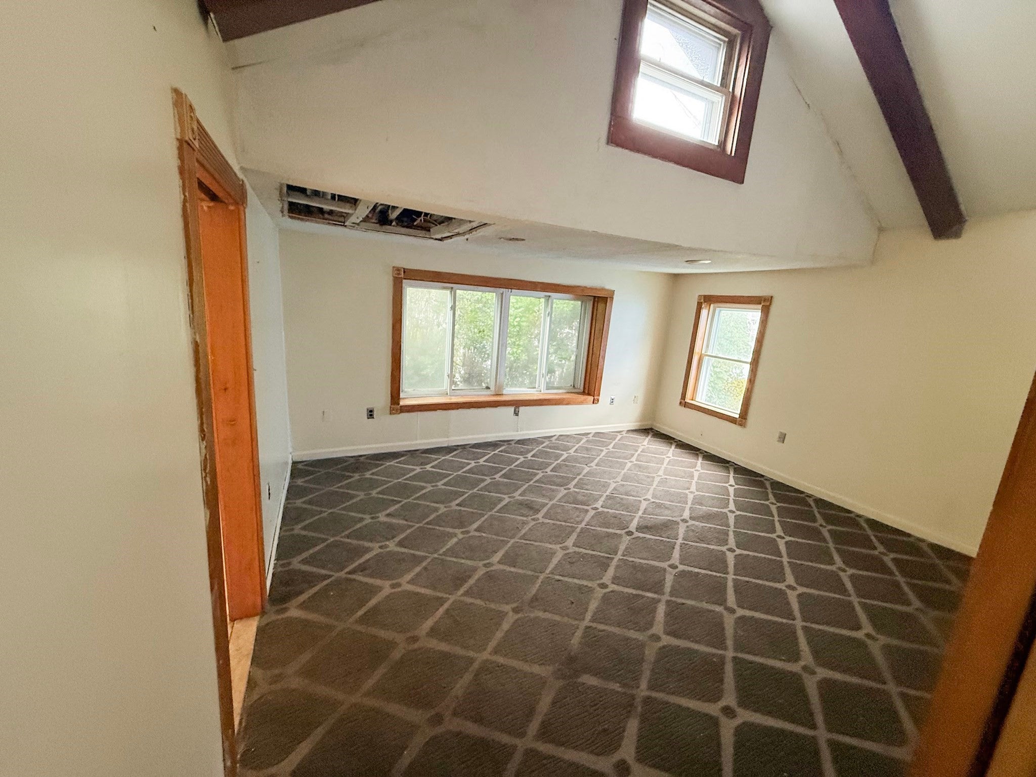 33 Avalon St, Revere, MA, 33 Avalon St, Revere, MA Photo #5