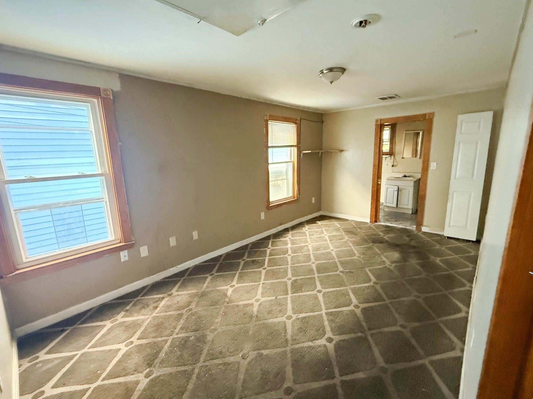 33 Avalon St, Revere, MA, 33 Avalon St, Revere, MA Photo #11