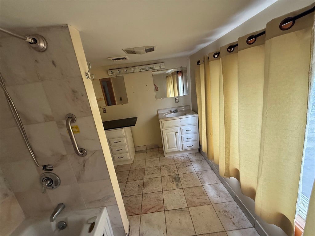 33 Avalon St, Revere, MA, 33 Avalon St, Revere, MA Photo #14