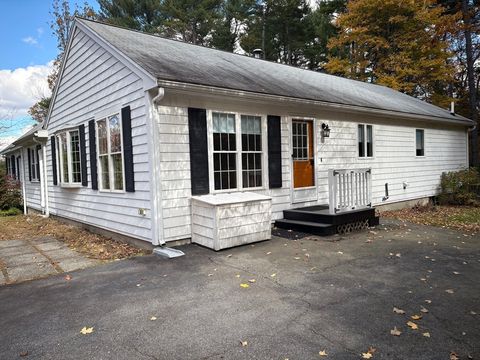 Photo of 13 Meadowbook Rd #13A, Bedford, MA 01730 (MLS # 73448770) Photo of 13 Meadowbook Rd #13A, Bedford, MA 01730 (MLS # 73448770)