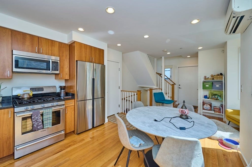 13 Clary Street #13, Cambridge, MA, 13 Clary Street #13, Cambridge, MA Photo #3