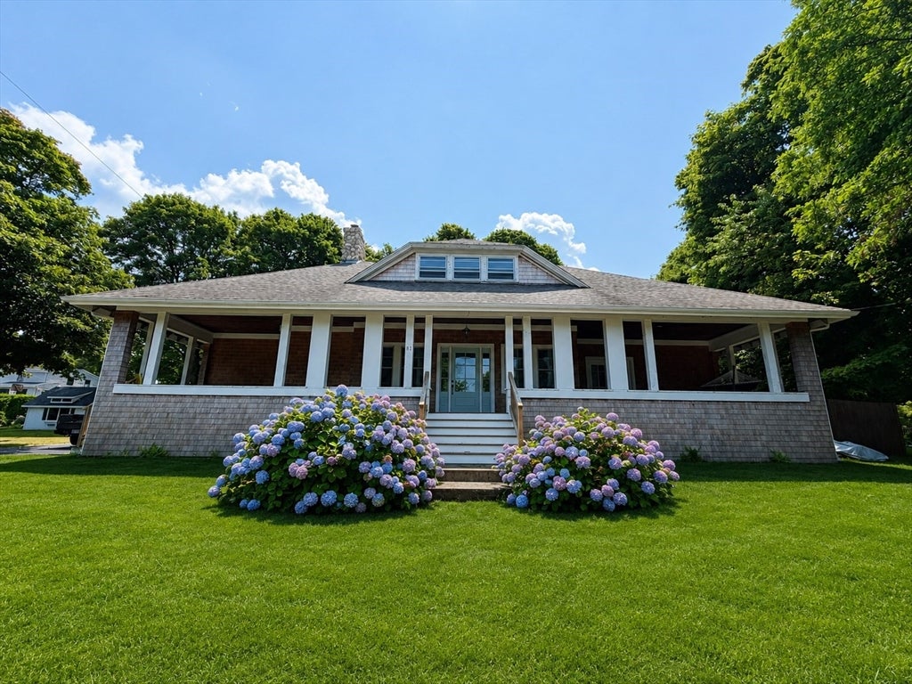 Photo of 81 First Parish Rd, Scituate, MA